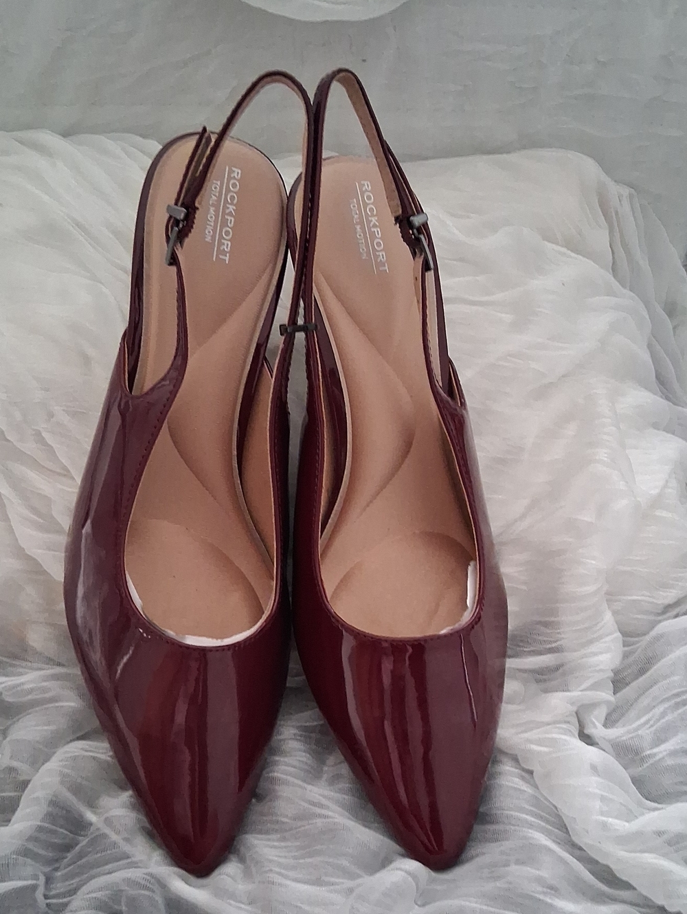 Rockport Women's Burgundy Patent Pointed-Toe Heels
